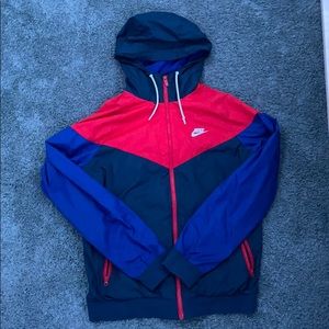 NIKE red, navy and blue windbreaker !!💙❤️